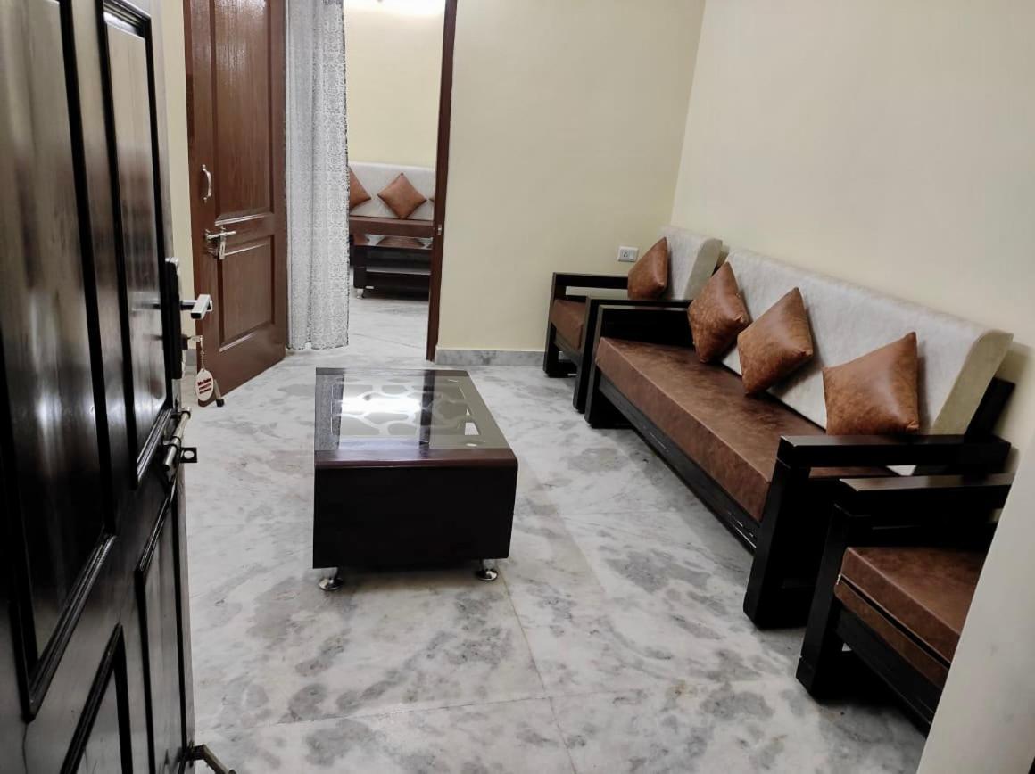 Home To Explore Food, History & Shopping Hyderabad Exteriör bild