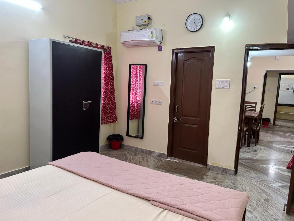 Home To Explore Food, History & Shopping Hyderabad Exteriör bild